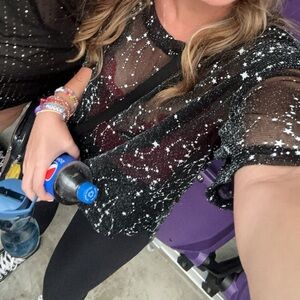 Cute shear black top